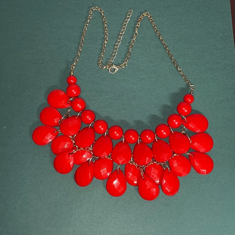 Red Statement Bib Necklace Chunky Teardrop Beads Gold Tone Chain 23" End to End